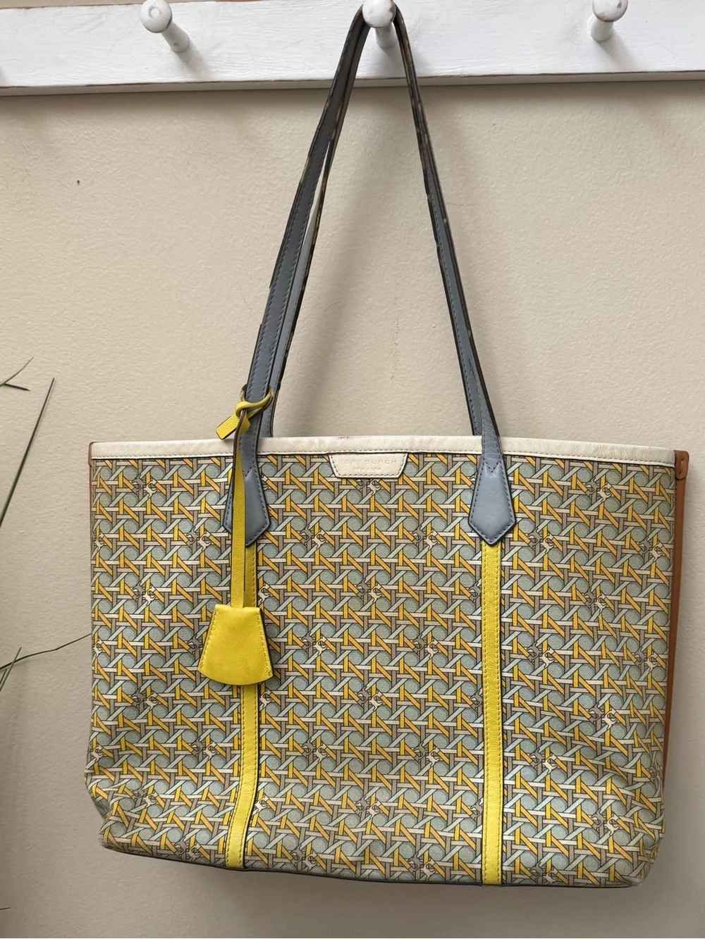 Tory Burch Perry Canvas Tote Bag Purse Weave Large Medium White Blue Yellow